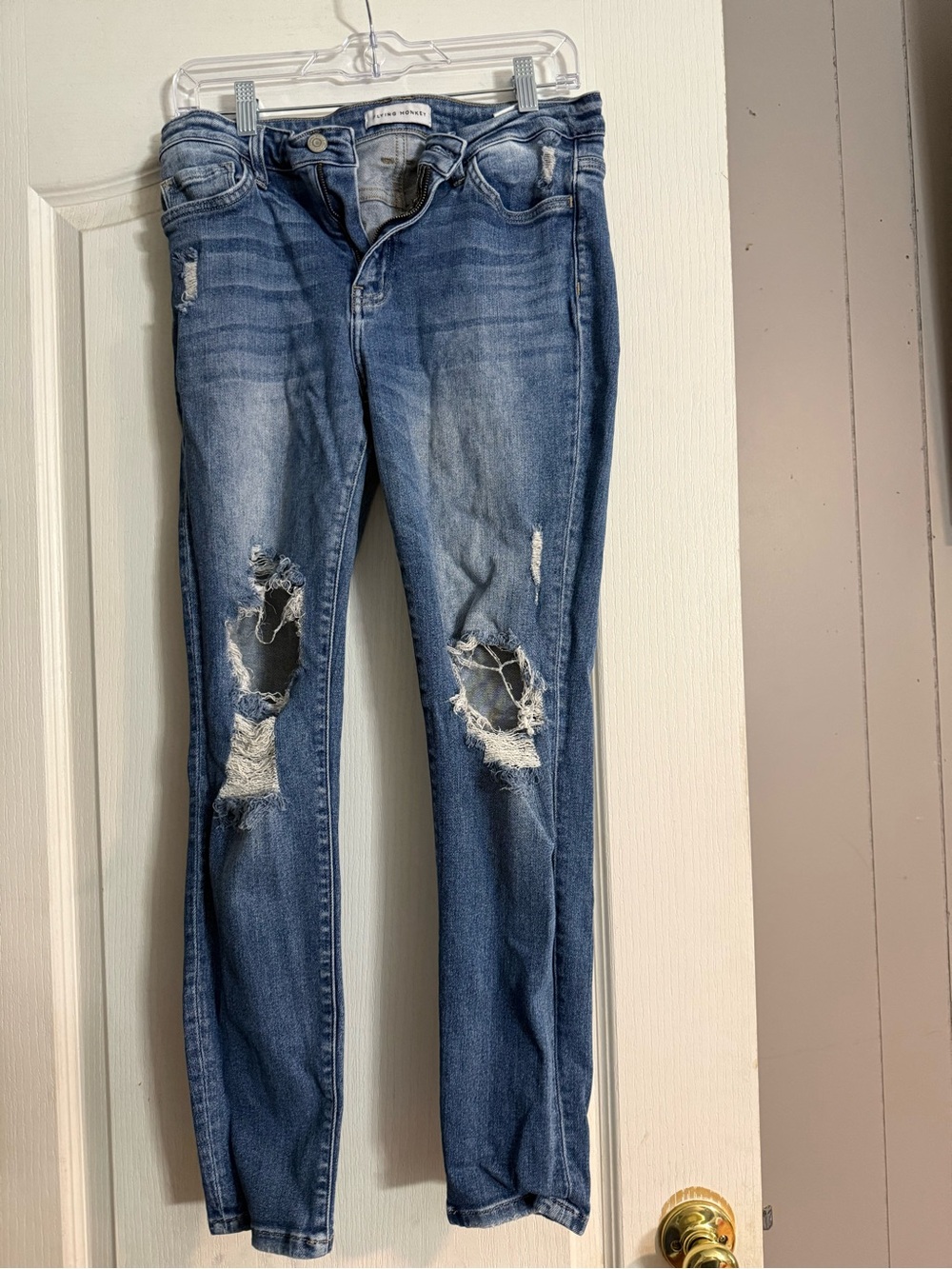 Flying Monkey Distressed Skinny Jeans in Medium Blue Wash